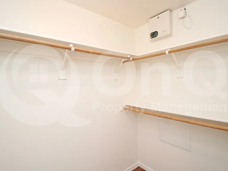 2402 E 5th St #1562 — Photo 21