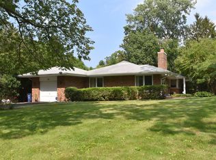 133 Pierce Rd, Highland Park, IL 60035