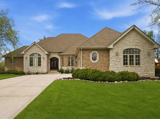 9090 Big Sable Point, Frankfort, IL 60423