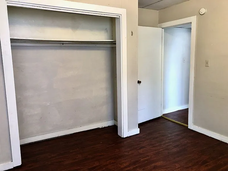 430 Atwood St — Photo 8