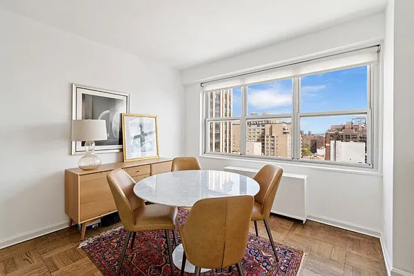 Sold by HomeDax Real Estate | media 13