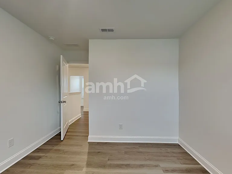 6066 Rosemore Ln — Photo 18