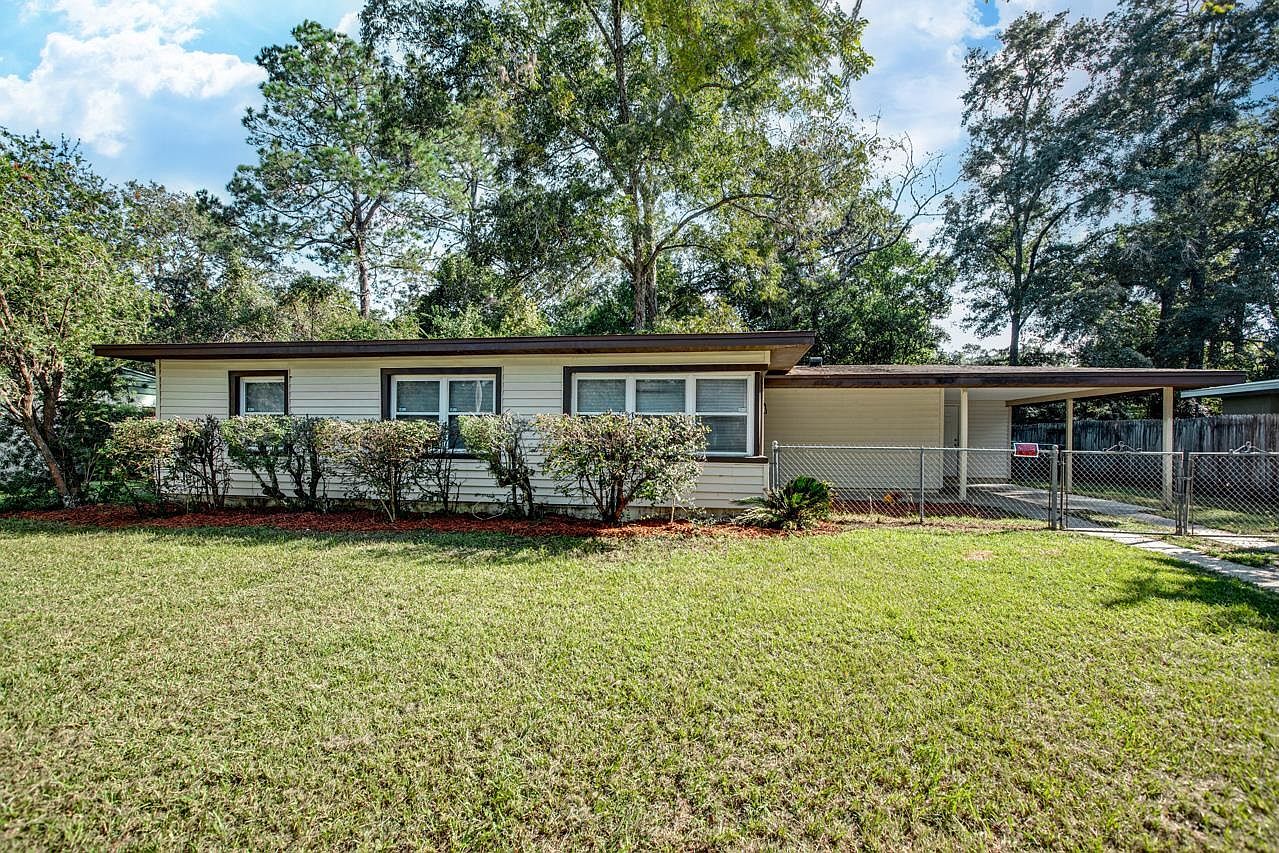 825 Coble Dr, Tallahassee, FL 32301 | Zillow