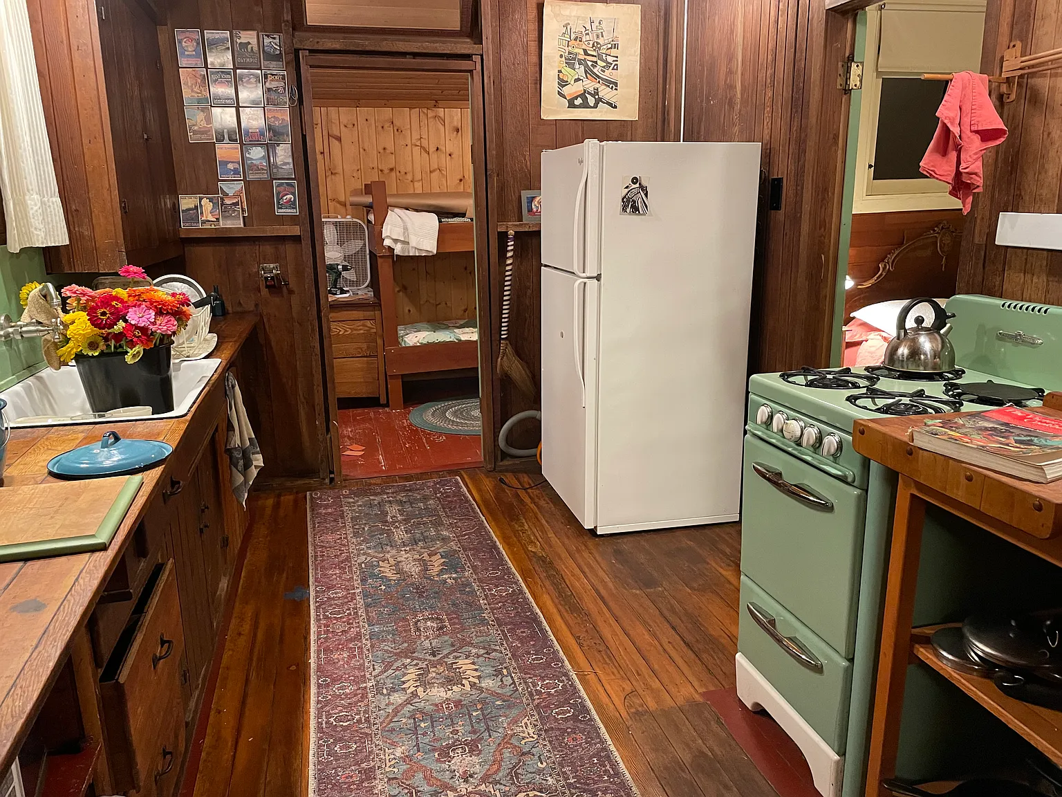 2 bed, 950 sqft, $1,200 — Photo 3