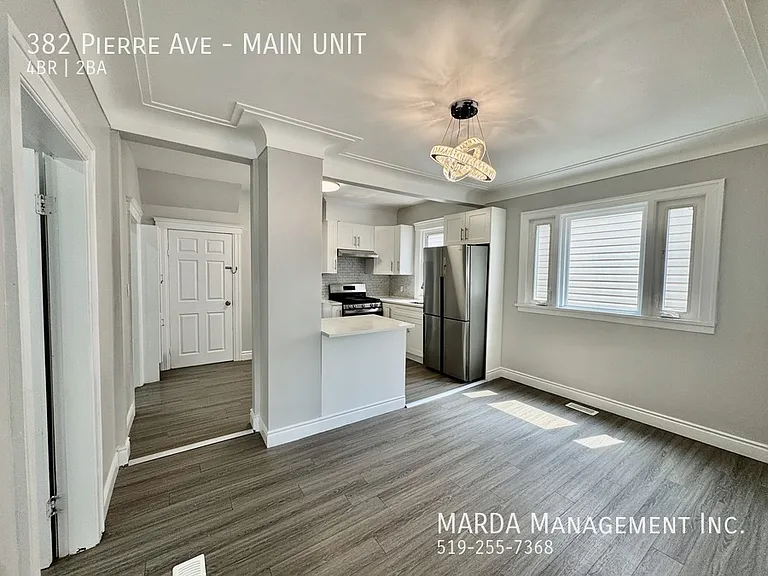 382 Pierre Ave #MAIN — Photo 10