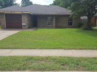 506 Mary Jane Ln, Seagoville, TX 75159