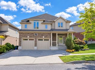 31 Melinda St W, Kitchener, ON N2E0B8