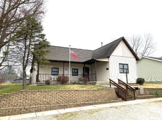 207 Extension St, Worthington, IN 47471