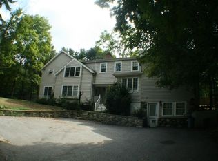 16 Crescent St #0, Weston, MA 02493