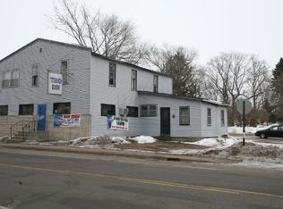 7082 Centerville Rd, Centerville, MN 55038