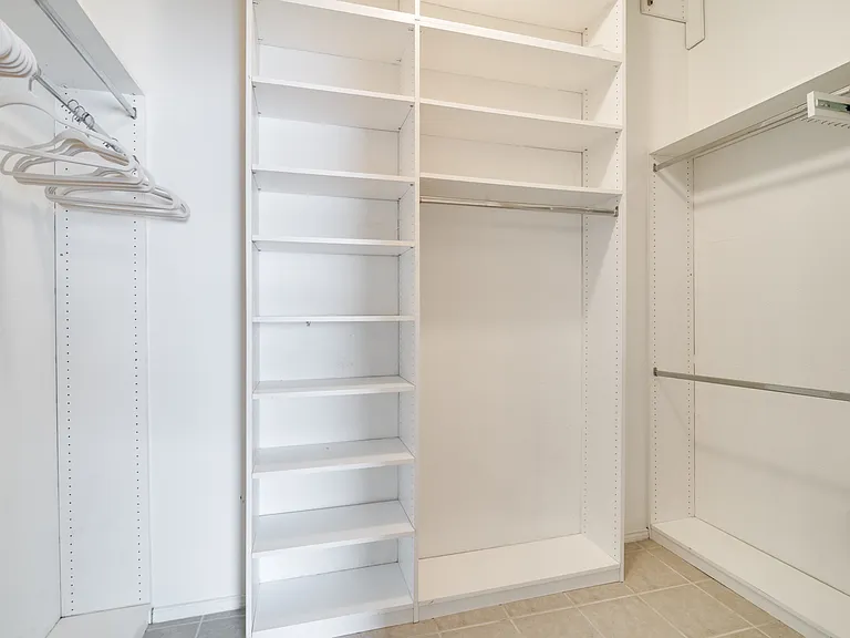 6105 Cypress Dr — Photo 6