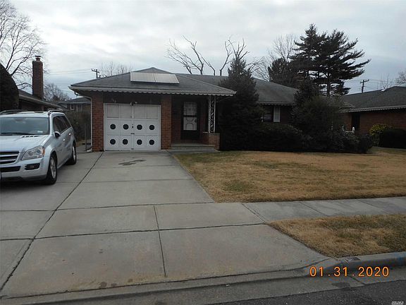 2nd image of 758 South Dr