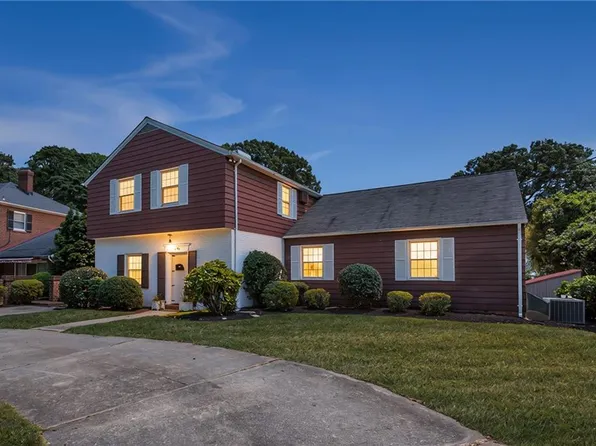 239 Shoe Ln, Newport News, VA 23606