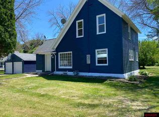 409 Mill St, Welcome, MN 56181