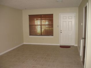 700 S 72nd Ave APT B, Pensacola, FL 32506