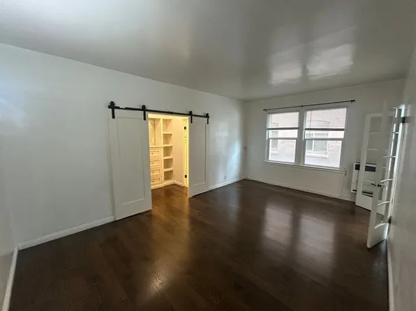 325 Elm Ave APT 106, Long Beach, CA 90802