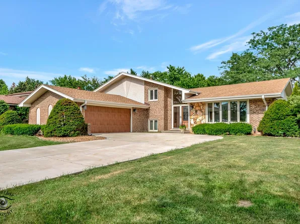 14332 S West Glen Dr, Homer Glen, IL 60491
