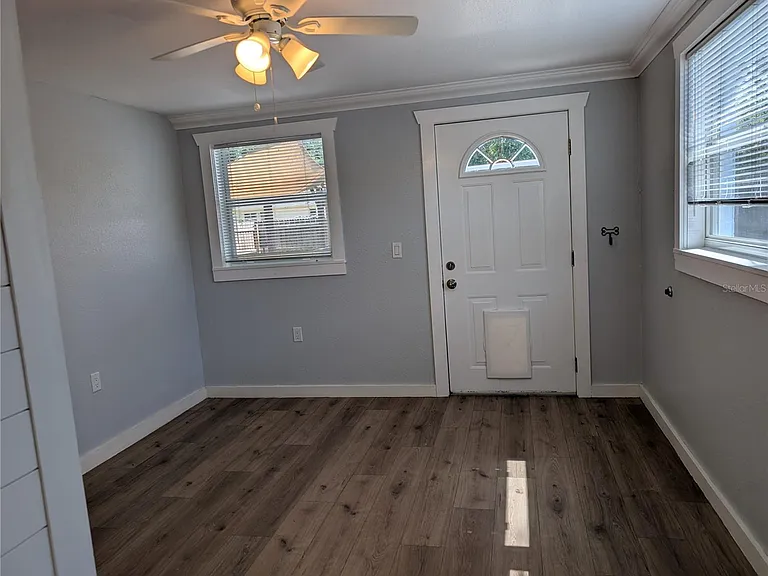 5005 Newton Ave S — Photo 12