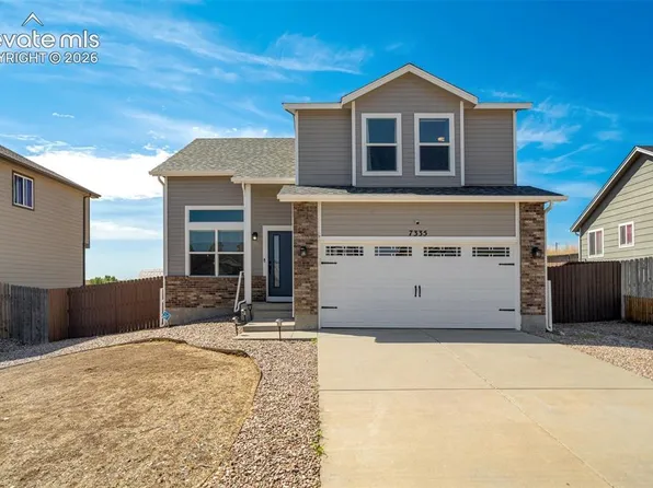 7335 Willowdale Dr, Fountain, CO 80817