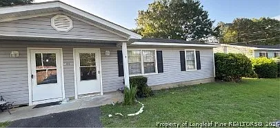 2 bed, 1.5 bath, 900 sqft, $1,000 — Photo 2