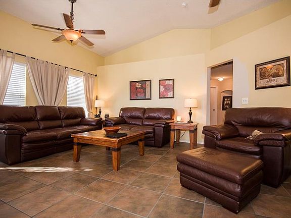 3rd image of 2910 Willow Oak Ct