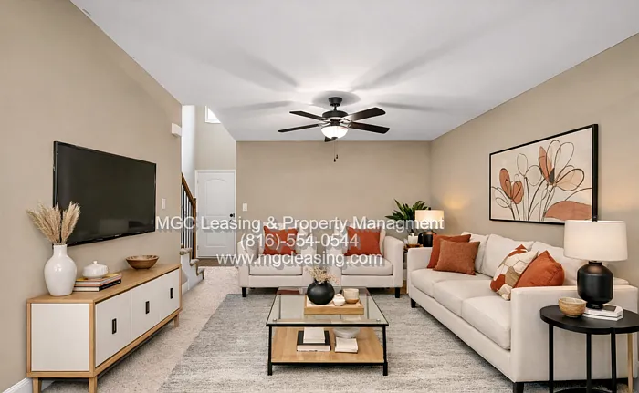 2110 Hickoryleaf Ln — Photo 1