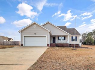 51 Hardee Woods Ln, Benson, NC 27504