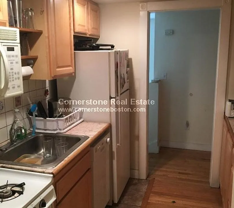 266 Shawmut Ave #1