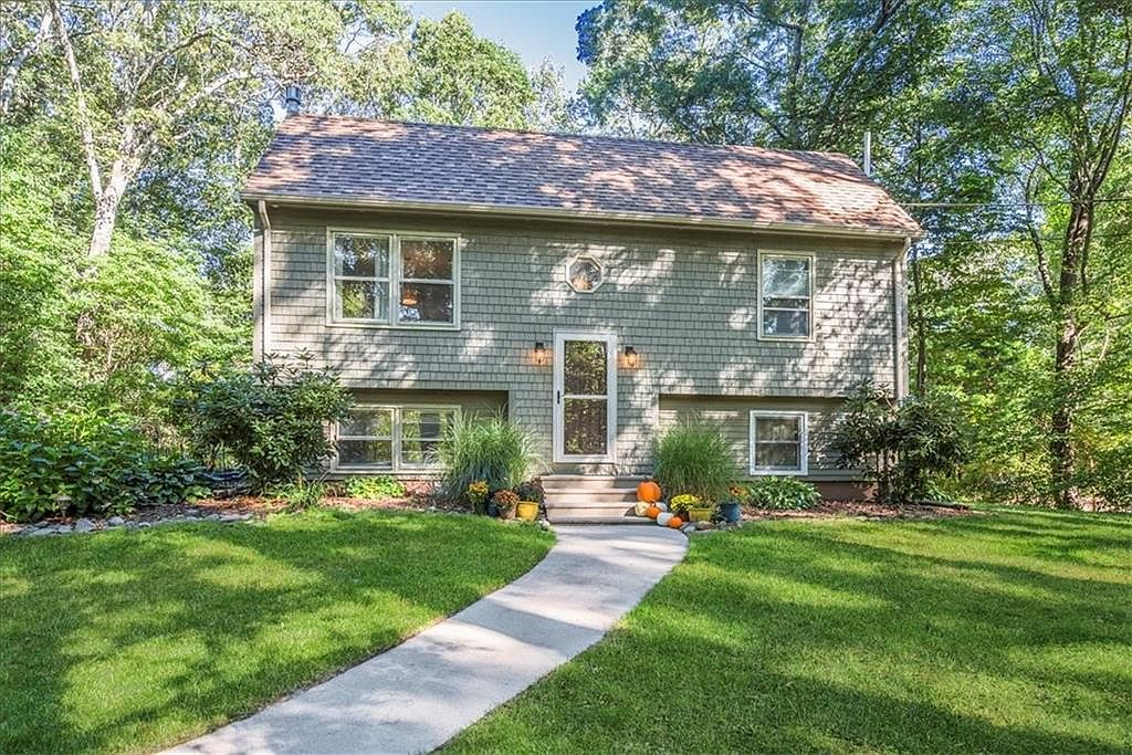 333 Hatchery Rd, North Kingstown, RI 02852 Zillow
