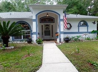 2610 W Fairway Loop, Dunnellon, FL 34434