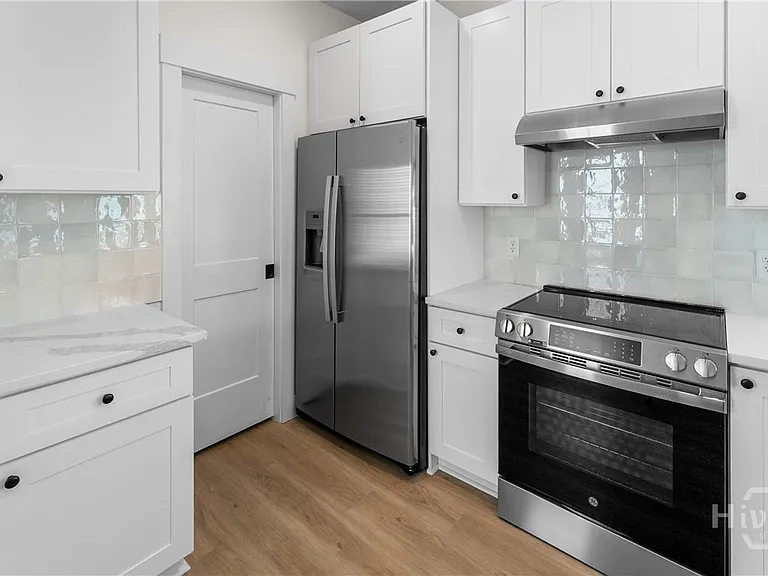 1203 E Bolton St — Photo 16