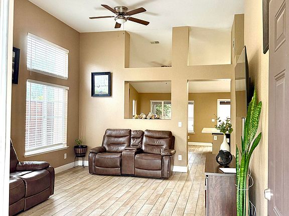 3rd image of 3349 Gaswell Ln