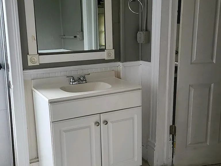Bathroom Vanity