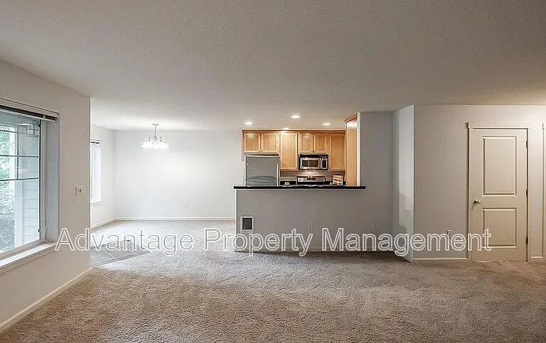 6298 SW Grand Oaks Dr #C102 — Photo 6