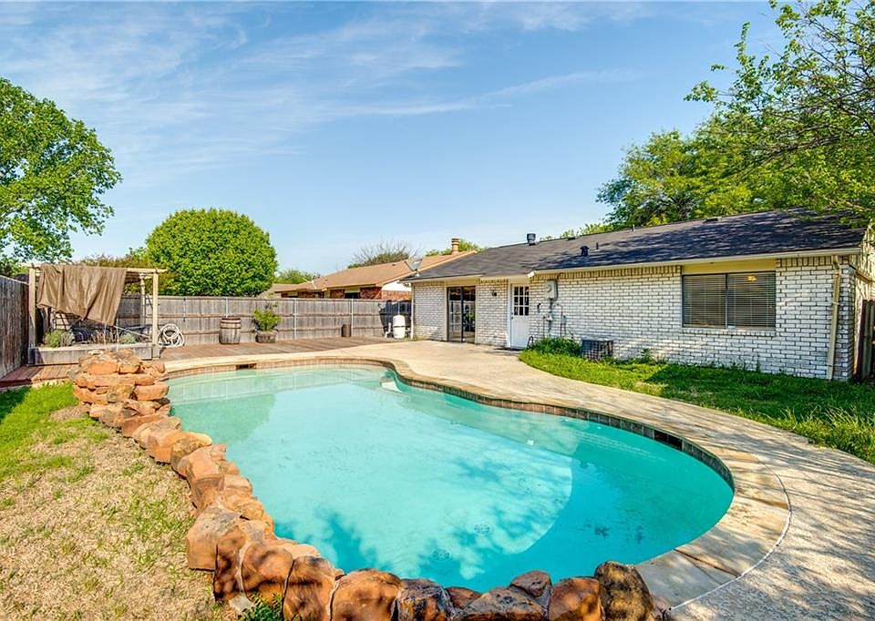 1st image of 5512 Ramsey Dr