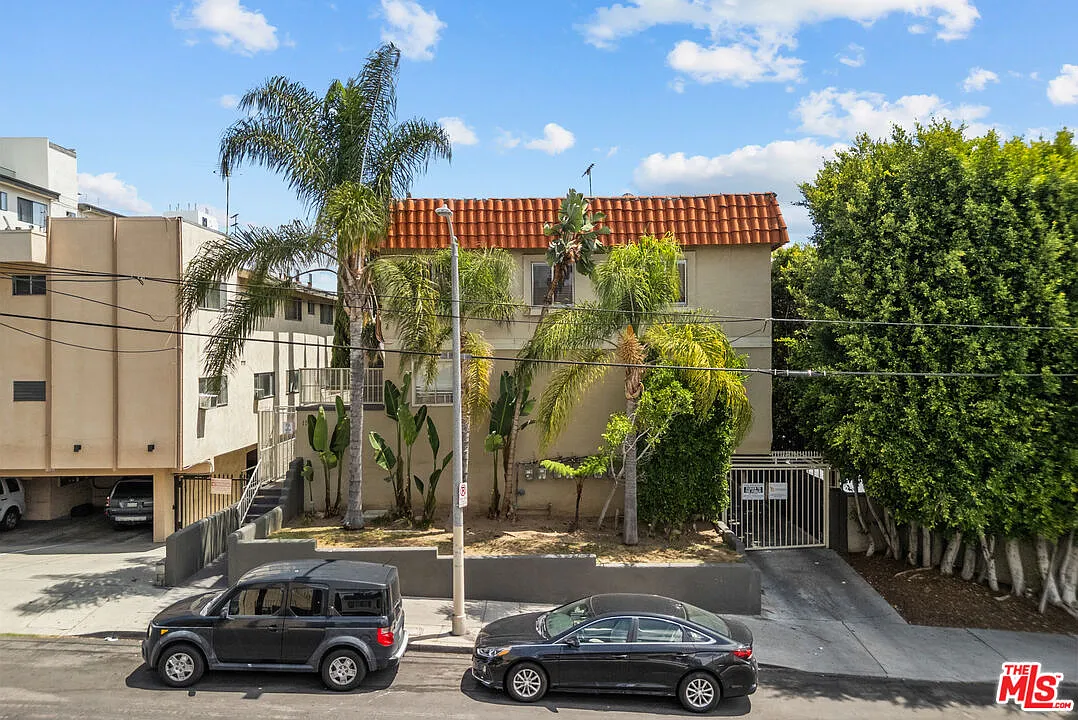 2 bed, 2.0 bath, $2,495 — Photo 1