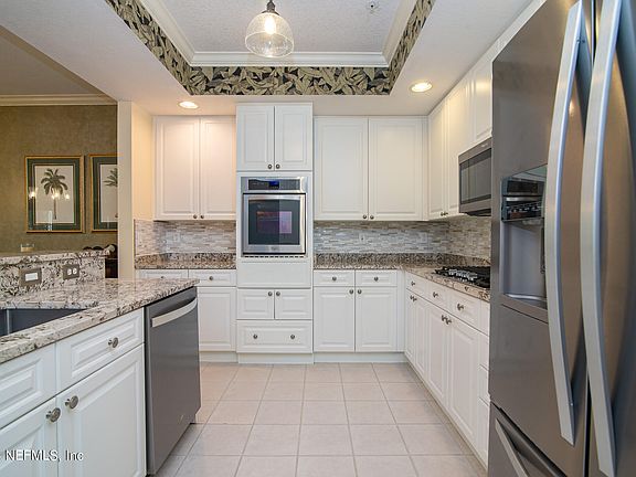 5th image of 345 N SHORE Circle #1226