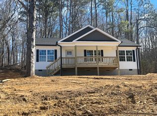 457 Old Cottonwood Mill Rd, Tunnel Hill, GA 30755