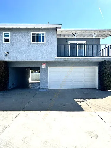 728 E Grand Ave Photo 1