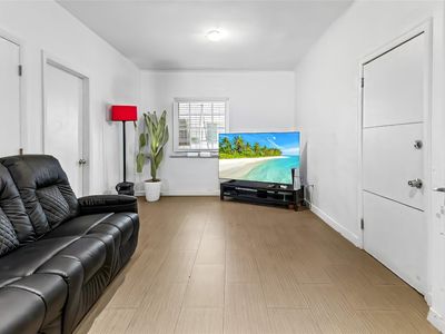 1351 Meridian Avenue #5, Miami Beach, FL, 33139