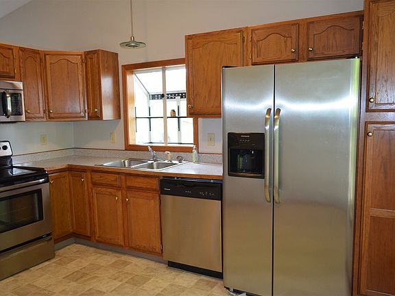 4th image of 4014 N Lakeside Dr
