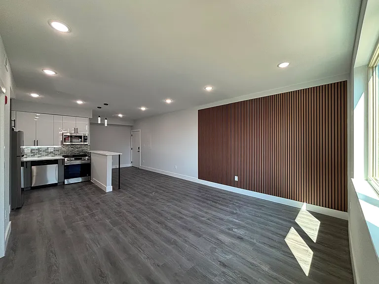 1108 W Dauphin St #2B — Photo 5