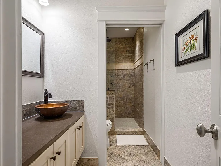 1231 Parkway #B — Photo 31