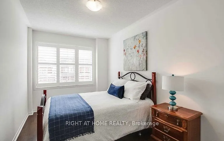 206 Meadowhawk Trl — Photo 16
