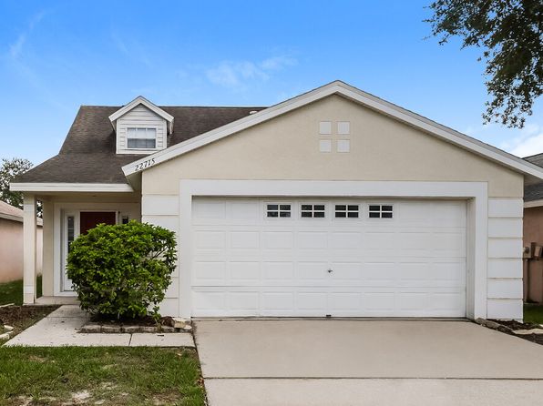 22715 Saint Thomas Cir