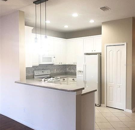 3rd image of 2908 Girvan Dr