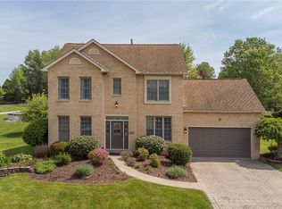 1014 Redoak Dr, Harrison City, PA