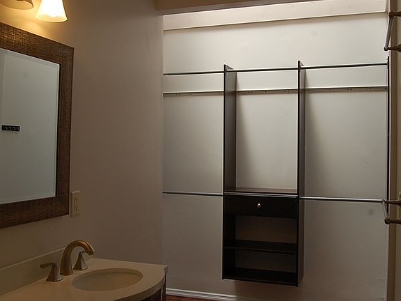 5th image of 10515 Anchorage Cove Ln