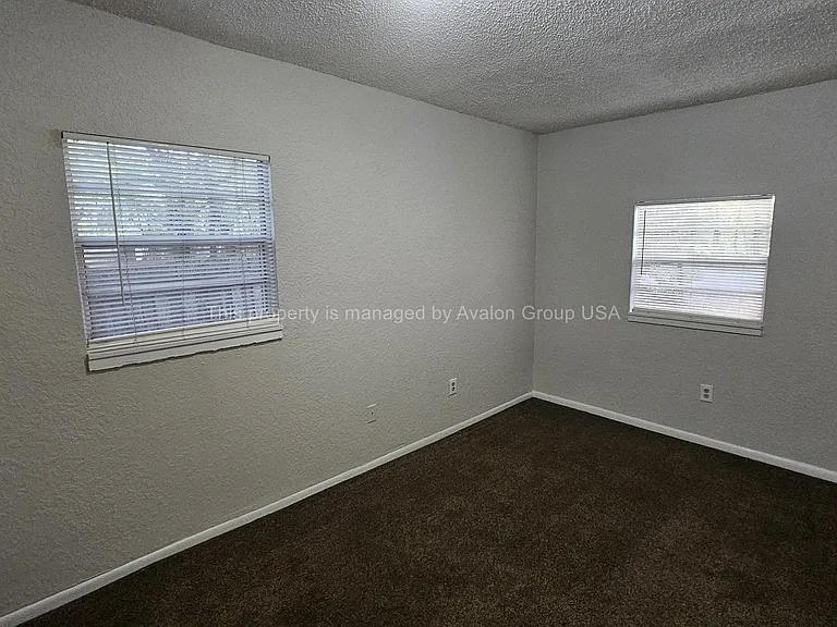 9658 Gibson Ave — Photo 5