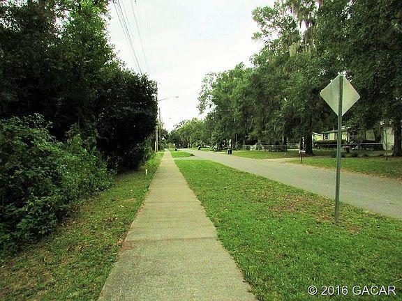 5th image of 15909 NW 141st St